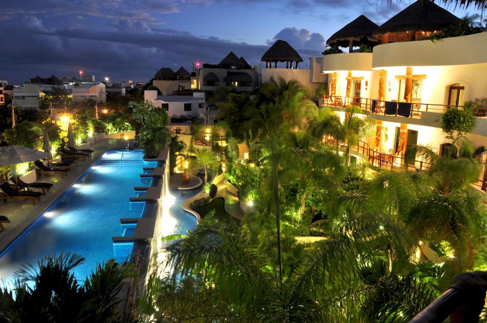 Porto Playa Condo Hotel And Beach Club Πλάγια Ντελ Κάρμεν Εξωτερικό φωτογραφία