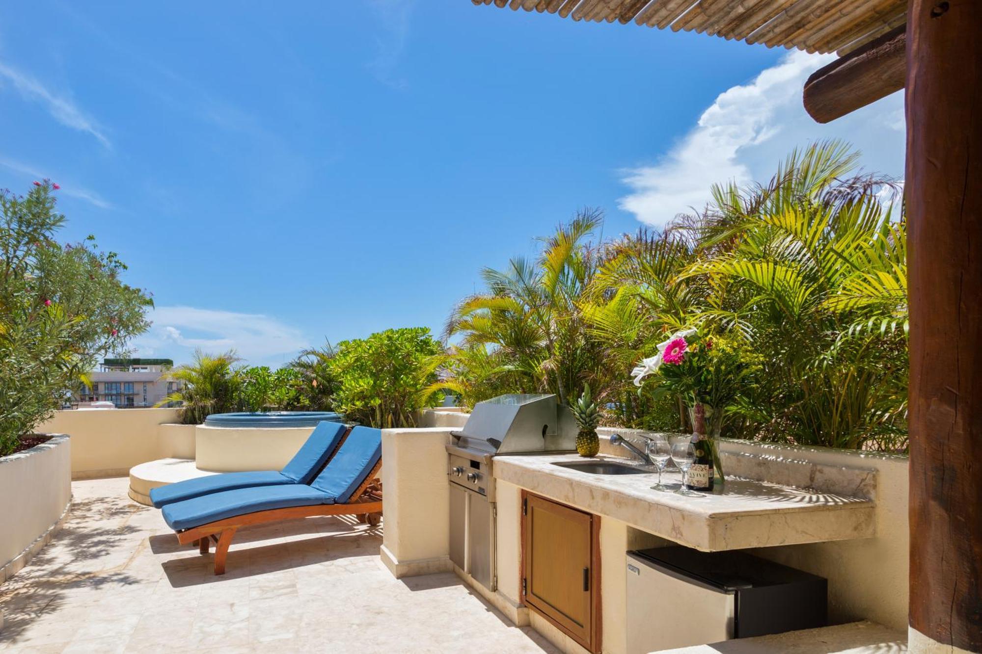 Porto Playa Condo Hotel And Beach Club Πλάγια Ντελ Κάρμεν Εξωτερικό φωτογραφία