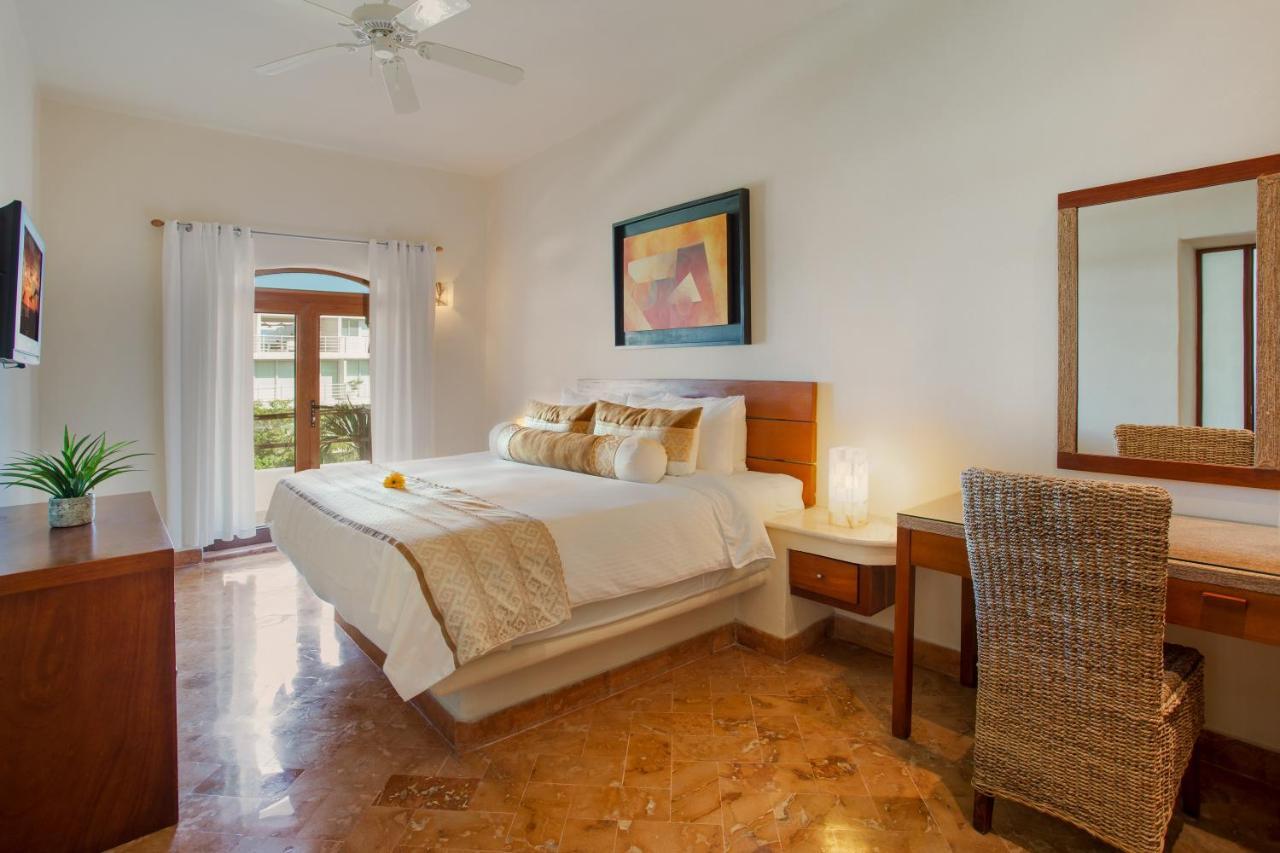 Porto Playa Condo Hotel And Beach Club Πλάγια Ντελ Κάρμεν Εξωτερικό φωτογραφία